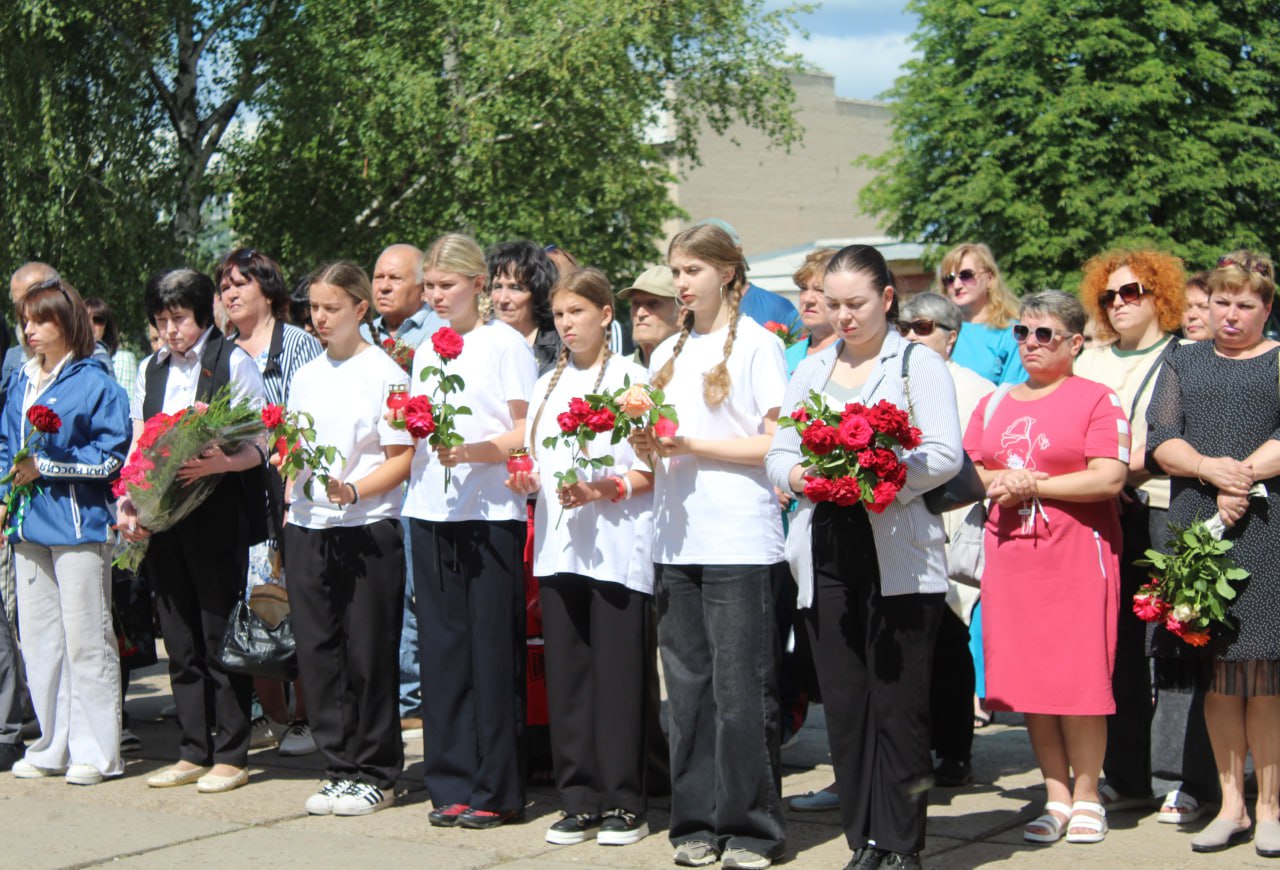 Сегодня в Кировском городском округе прошел митинг, посвященный Дню памяти и скорби.