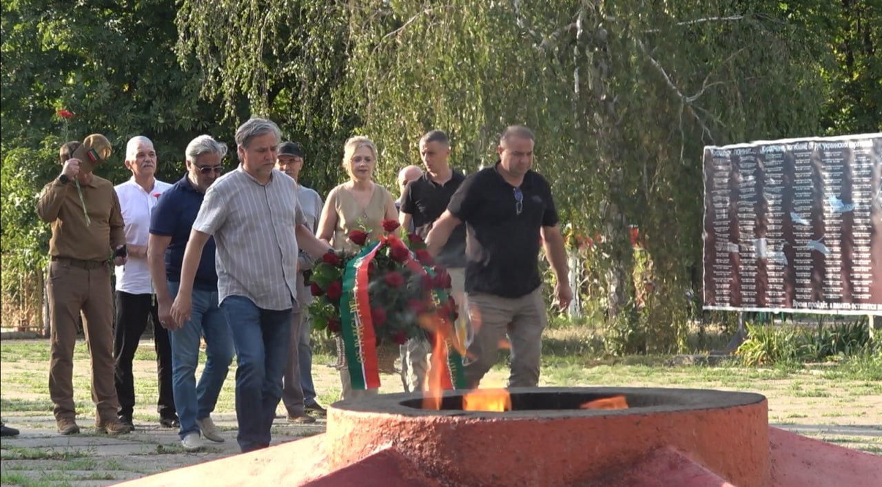 ✅В Кировск прибыла делегация из Татарстана во главе с Заместителем Премьер - министра Республики Татарстан, Председателем Национального Совета Всемирного конгресса татap Bасилем Шайхразиевым..